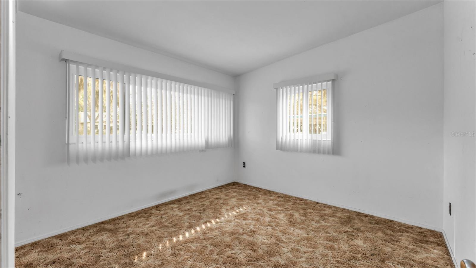 BELLAIRE PARK - Residential