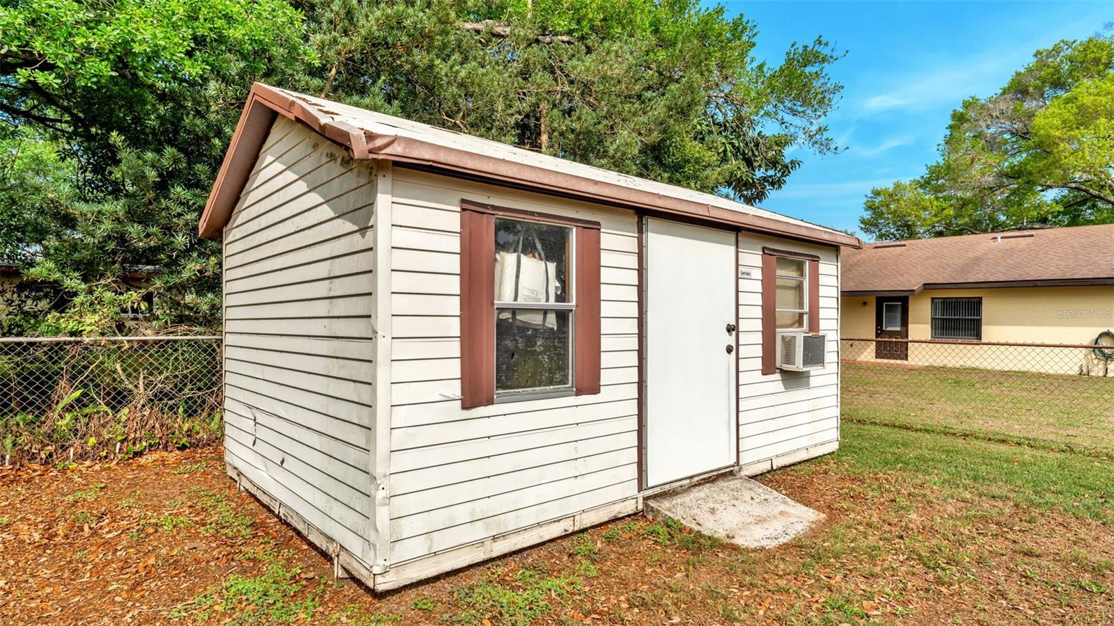 BELLAIRE PARK - Residential