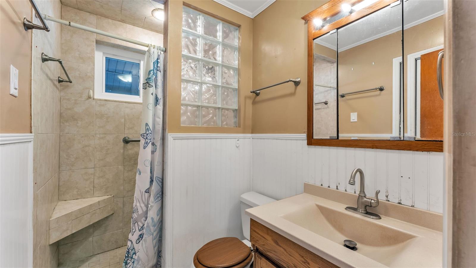 BELLAIRE PARK - Residential