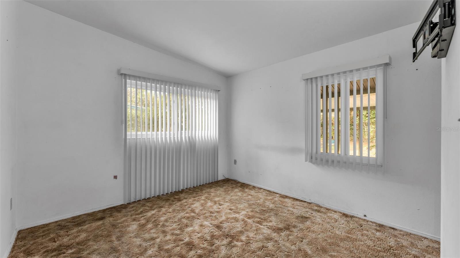 BELLAIRE PARK - Residential