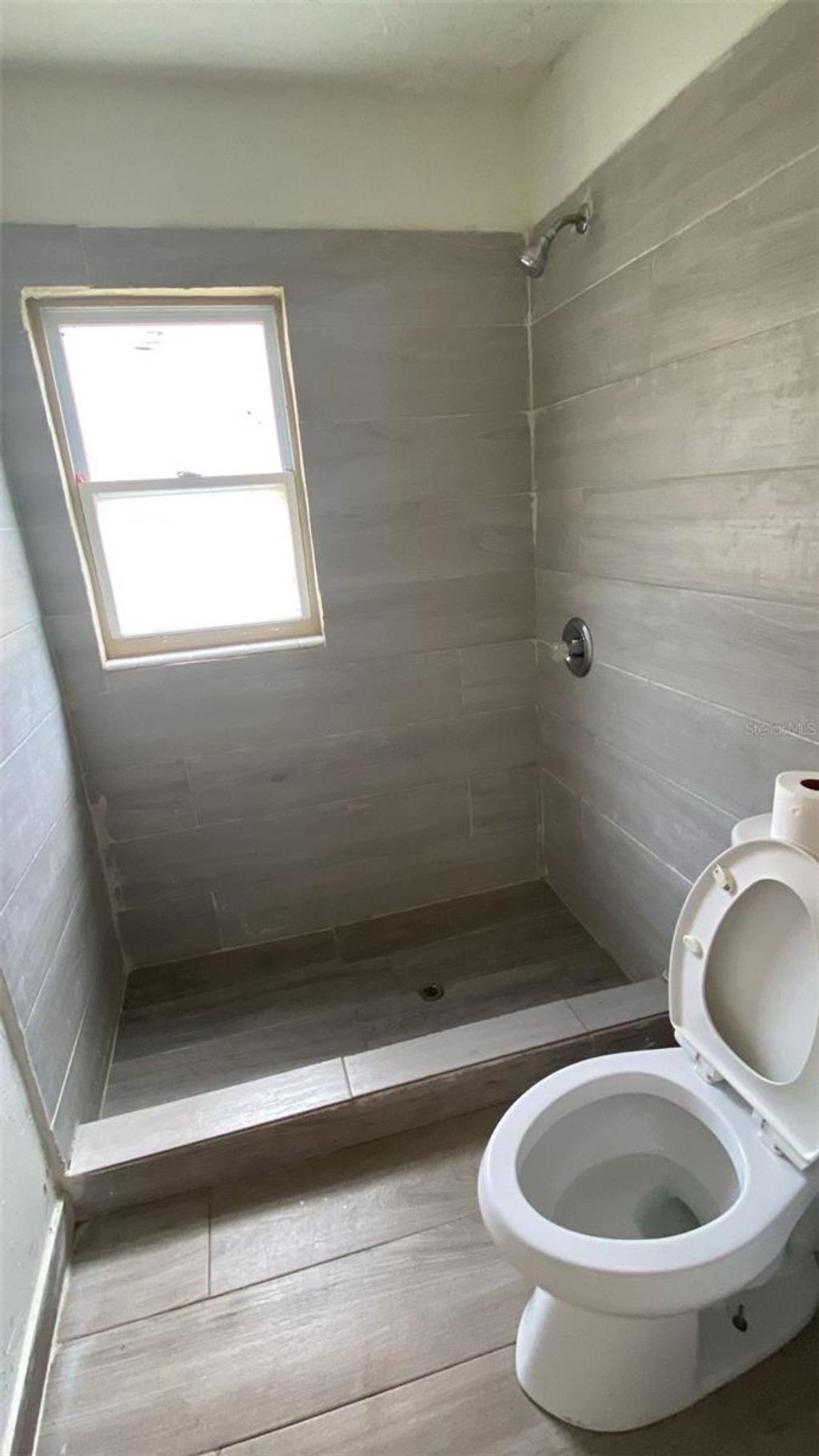 Photo of 715 Quill Avenue, Orlando, FL 32805 (MLS # O6372501)