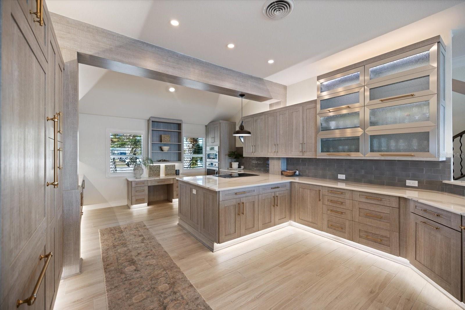 LEMON BAY PARK 1ST ADD - Residential