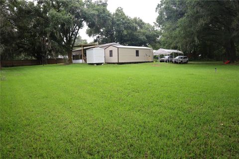 A home in MULBERRY