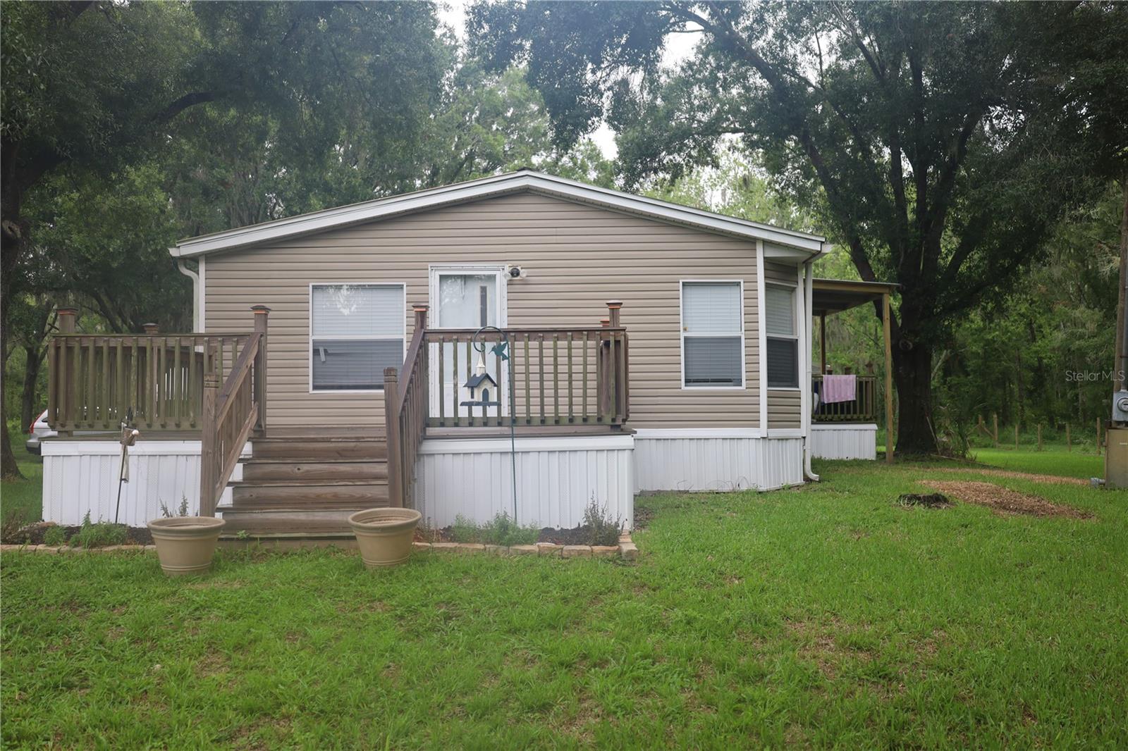 View MULBERRY, FL 33860 mobile home