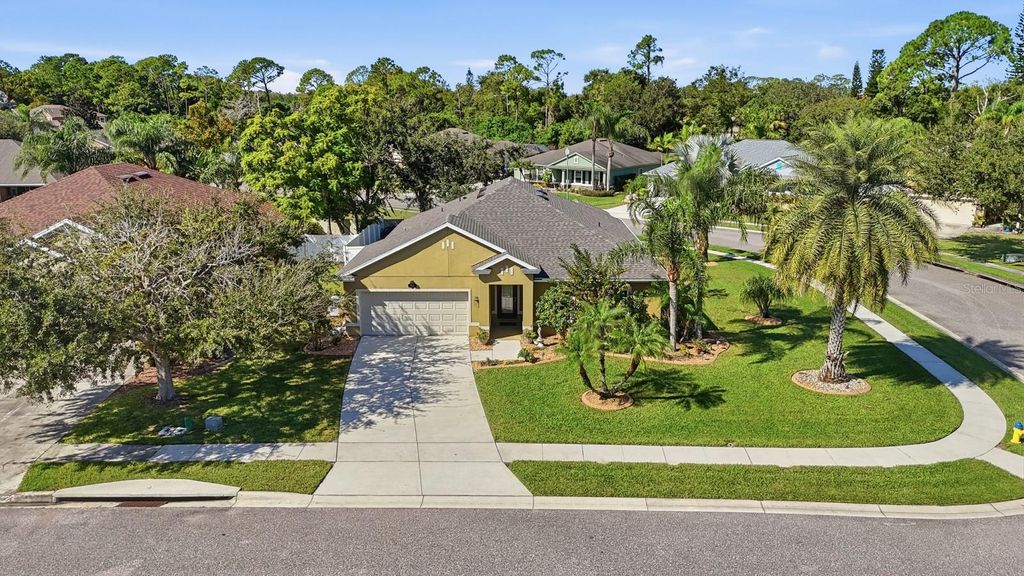 Photo of 740 Grape Ivy Lane, New Smyrna Beach, FL 32168 (MLS # V4946551)
