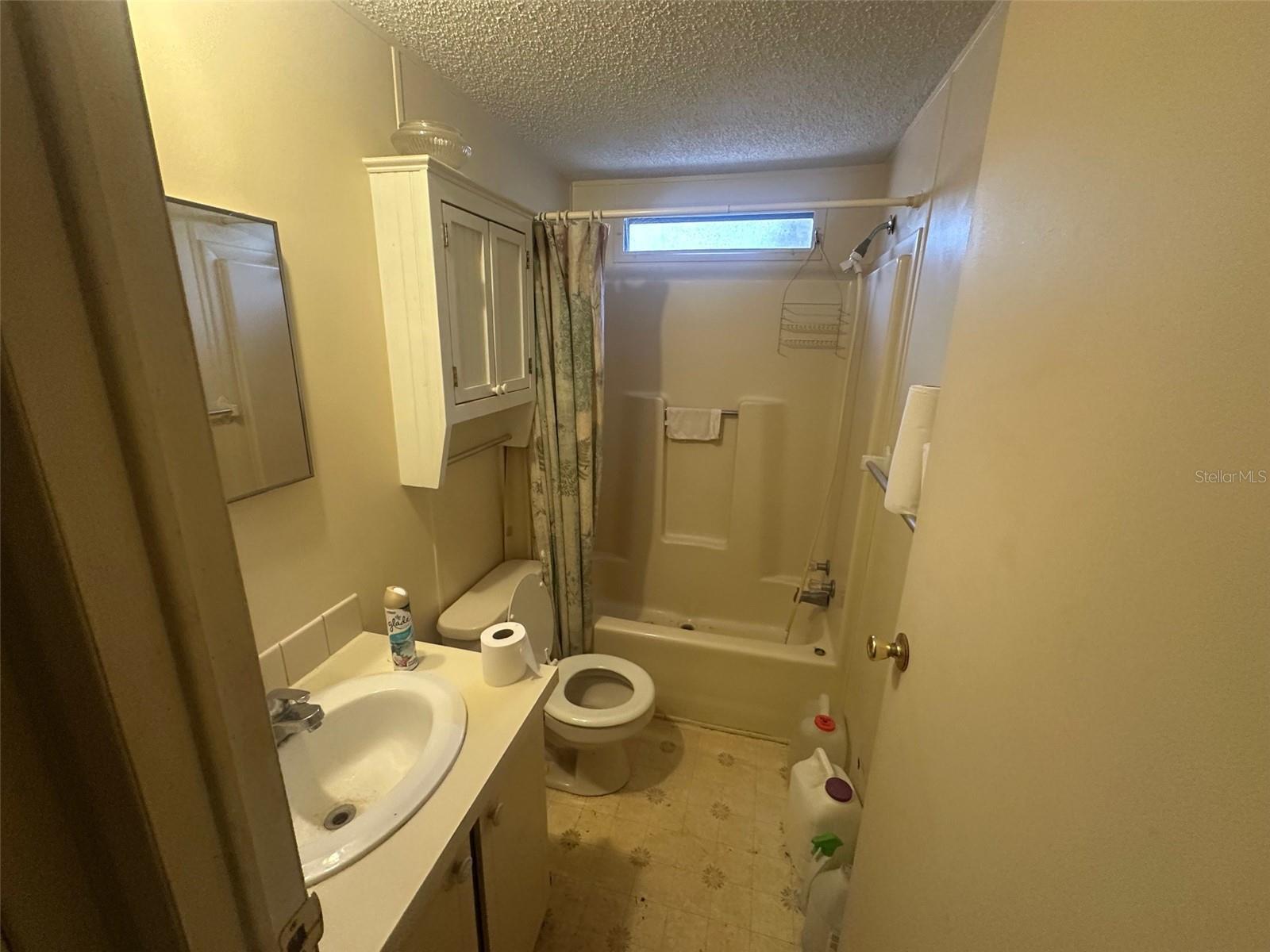 LAKE TROPICANA RANCHETTES - Residential