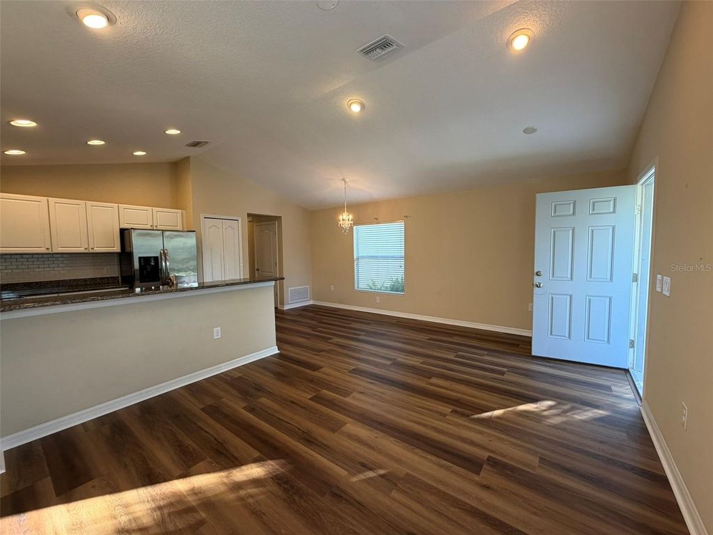 Photo of 4735 Woodbrook Dr, Sarasota, FL 34243 (MLS # A4693683)