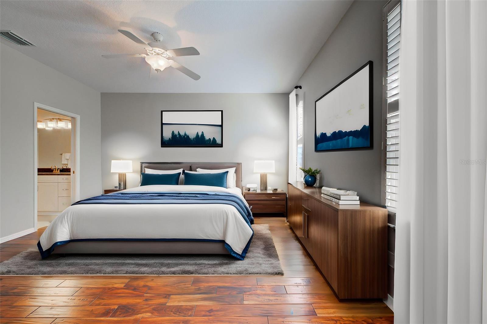 PELICAN POINTE GOLF & COUNTRY CLUB - Residential