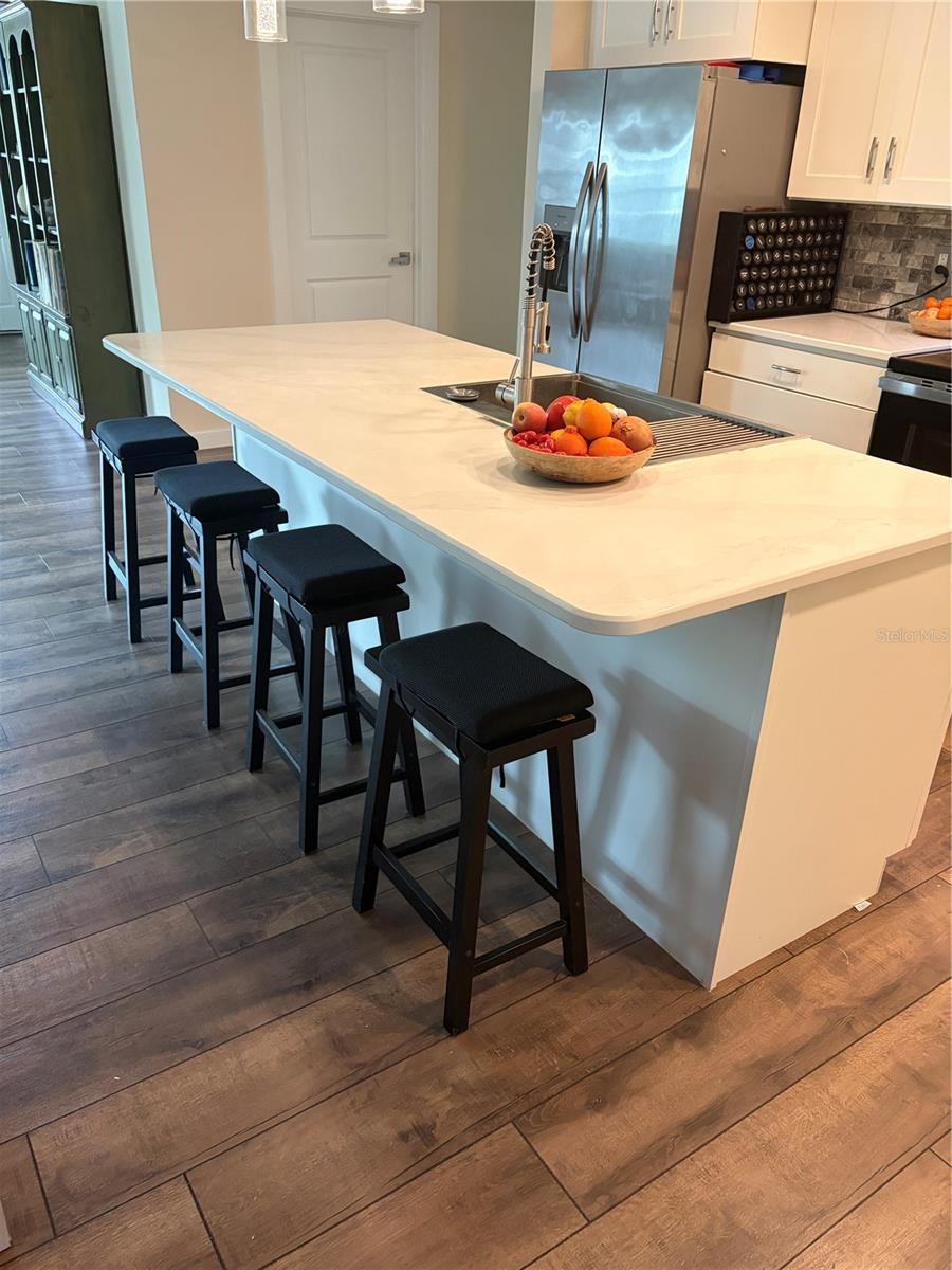 WATERFRONT ESTATES UNIT 1 - Residential