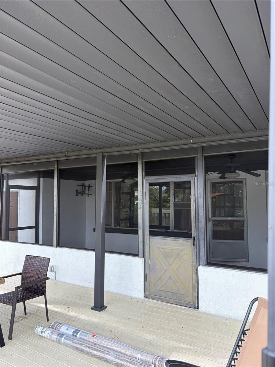 WATERFRONT ESTATES UNIT 1 - Residential