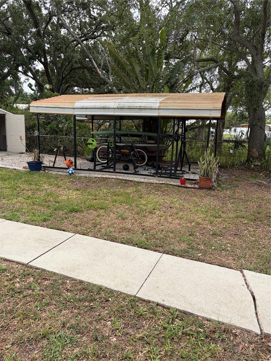 WATERFRONT ESTATES UNIT 1 - Residential