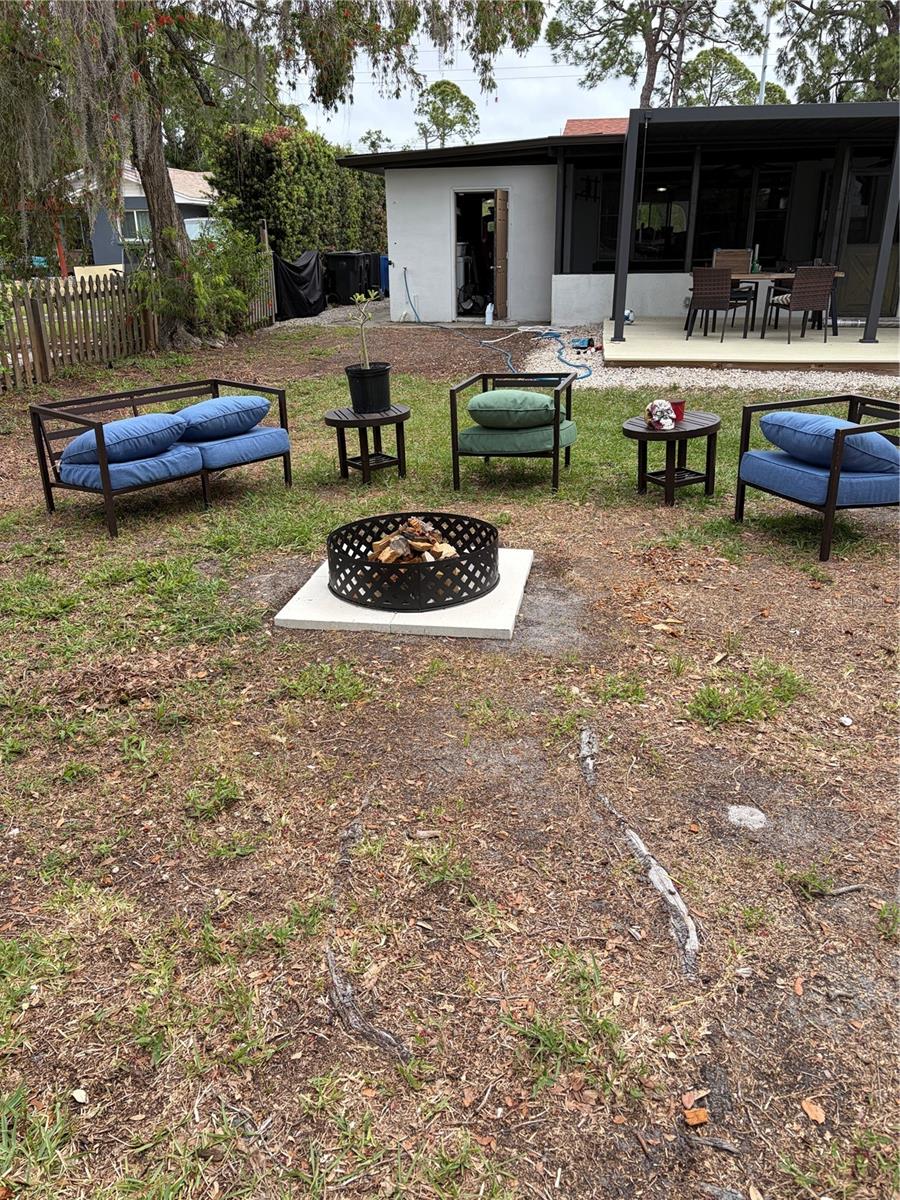 WATERFRONT ESTATES UNIT 1 - Residential