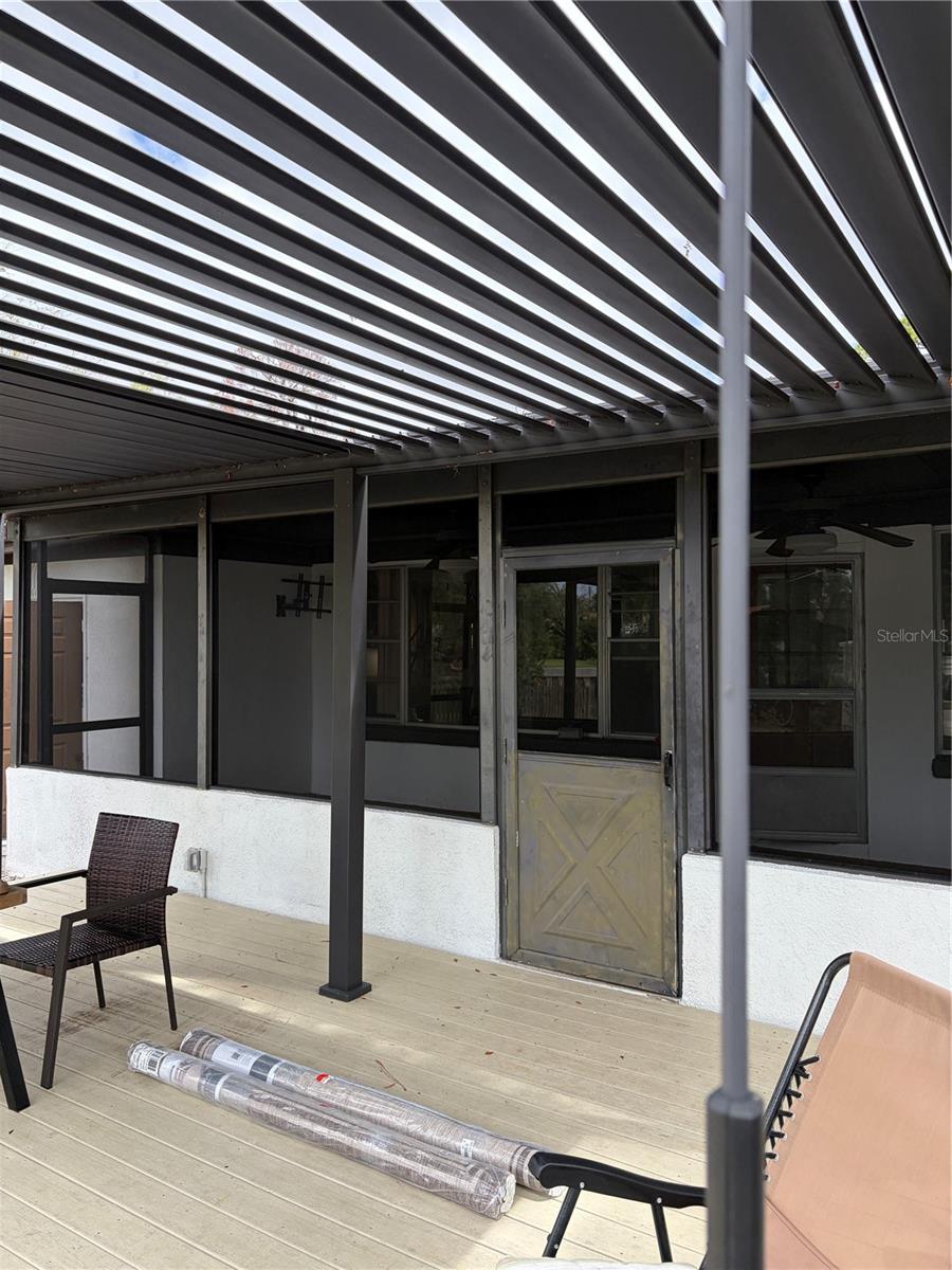 WATERFRONT ESTATES UNIT 1 - Residential