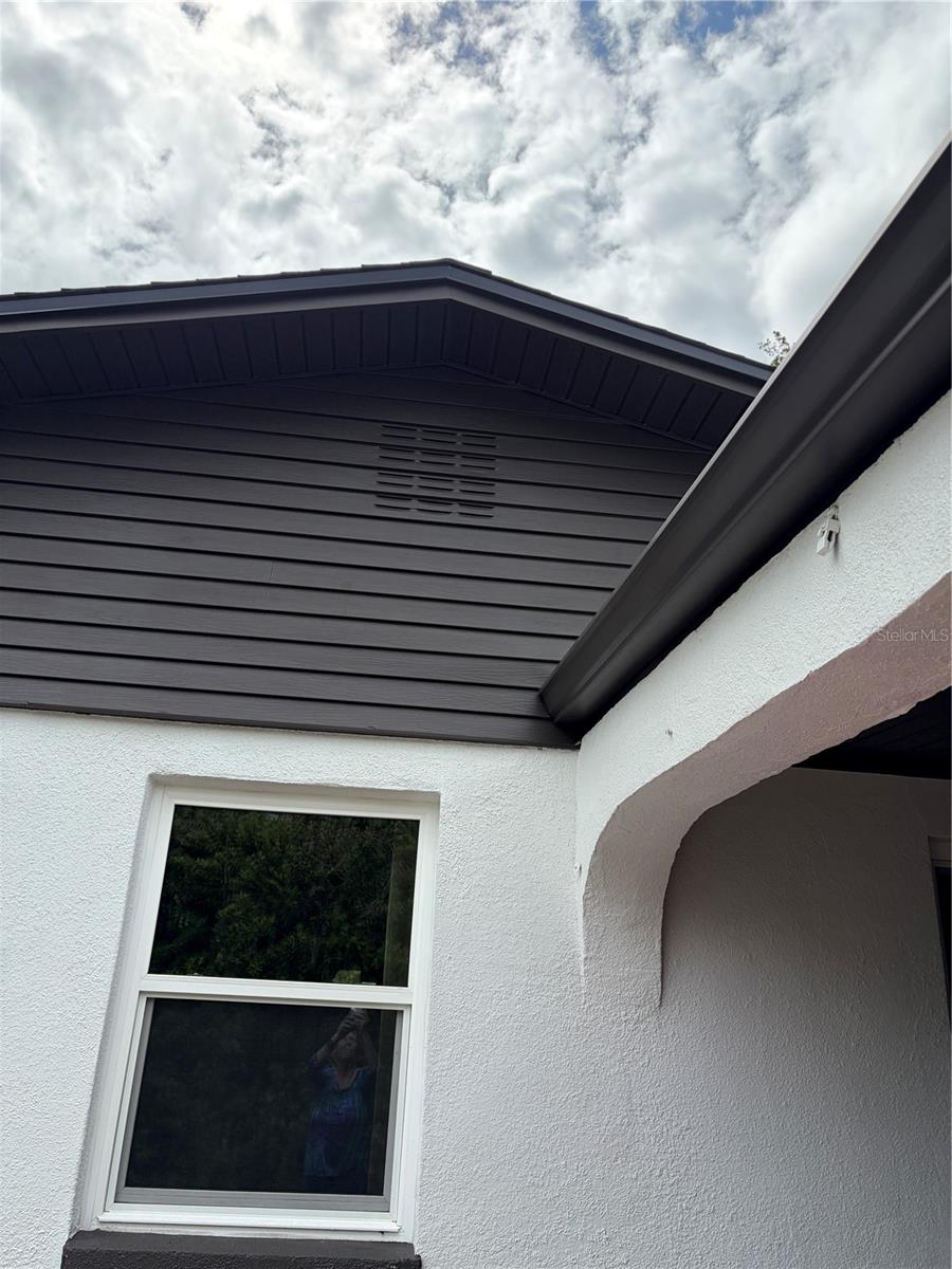 WATERFRONT ESTATES UNIT 1 - Residential