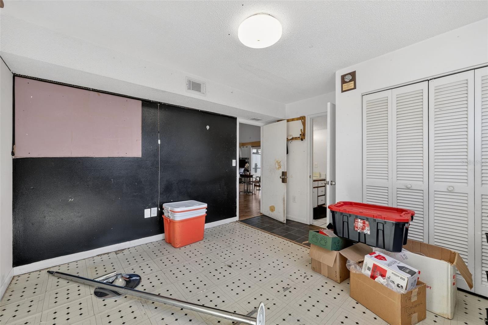 PINE LAKE SUB - Residential