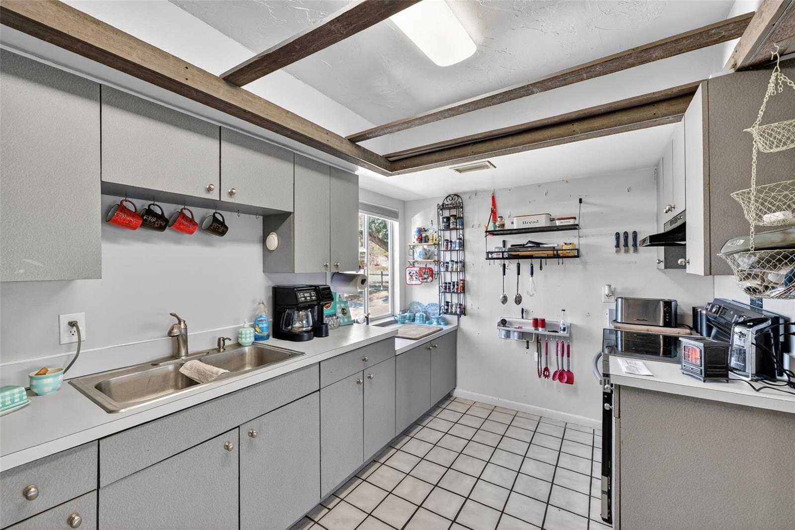 PINE LAKE SUB - Residential