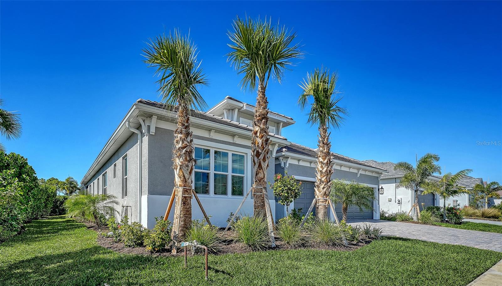 AVELINA WELLEN PARK VILLAGE F-2 - Residential