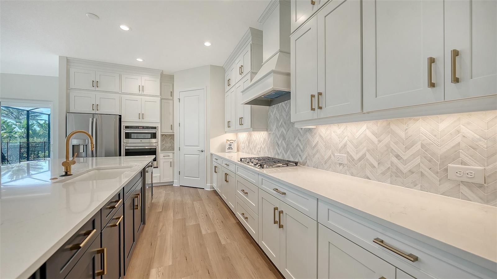 AVELINA WELLEN PARK VILLAGE F-2 - Residential