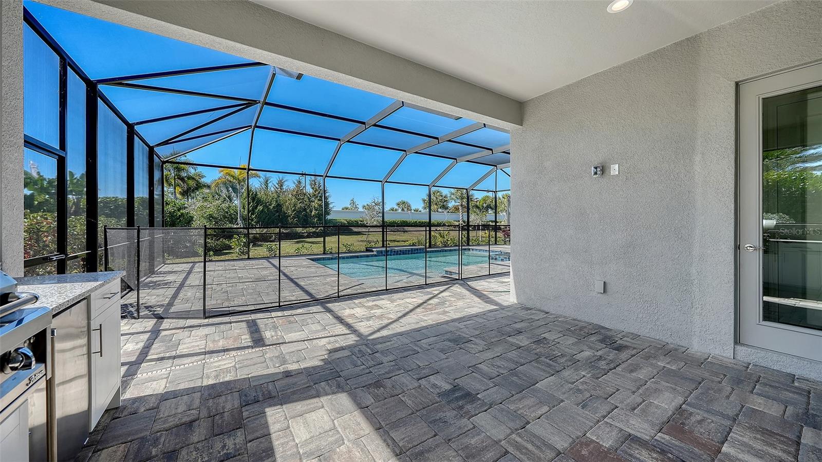 AVELINA WELLEN PARK VILLAGE F-2 - Residential