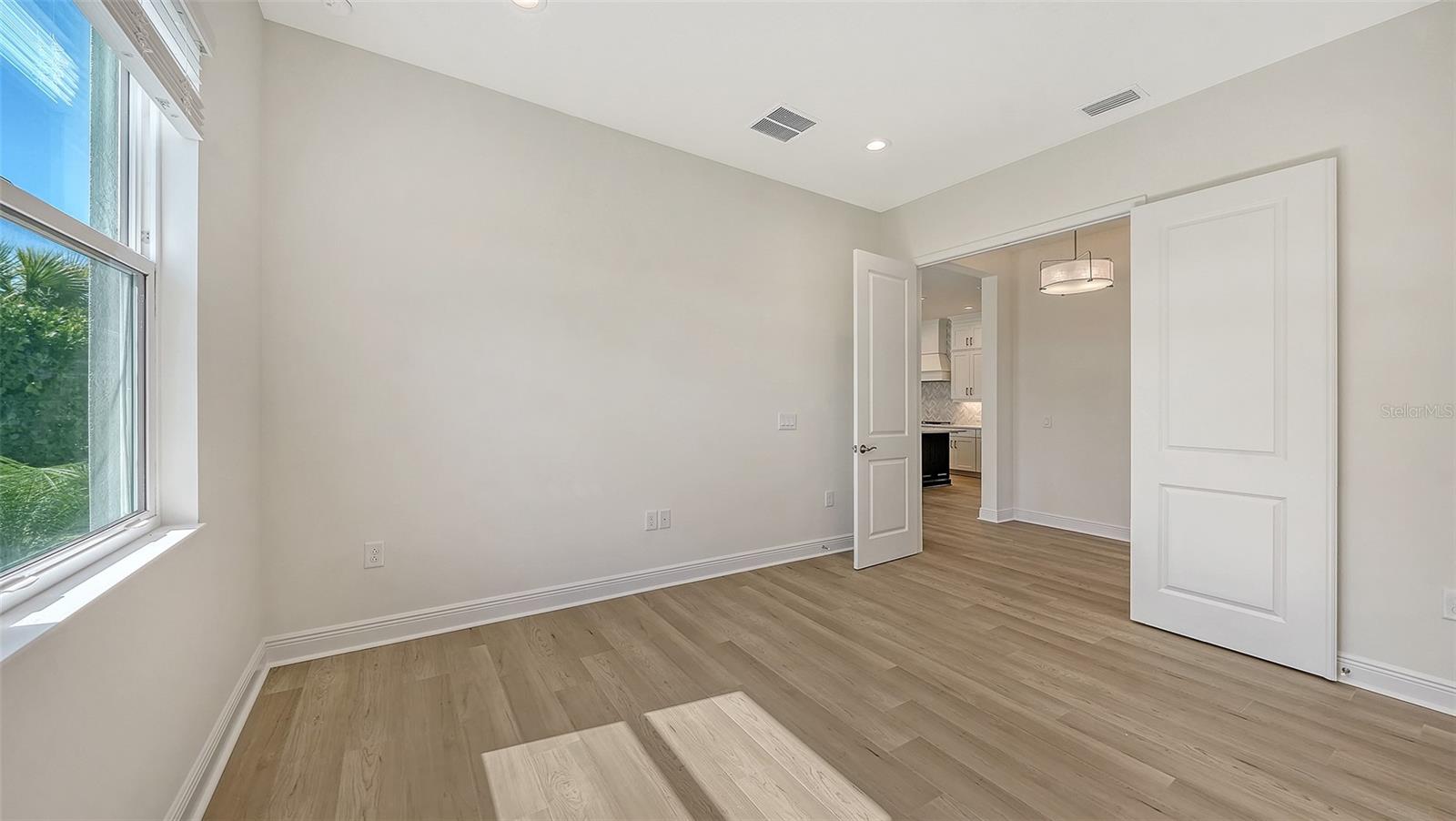 AVELINA WELLEN PARK VILLAGE F-2 - Residential