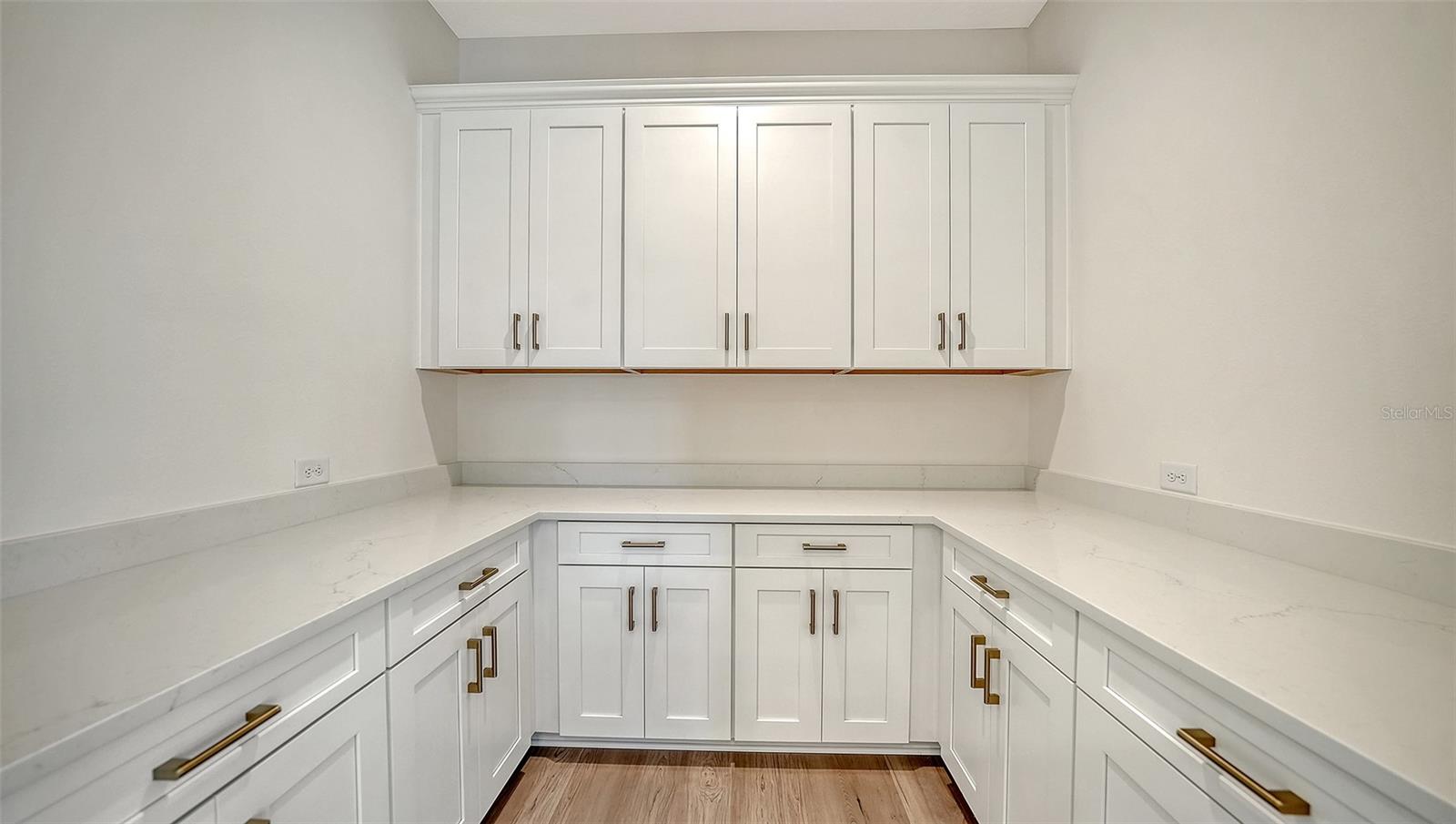 AVELINA WELLEN PARK VILLAGE F-2 - Residential