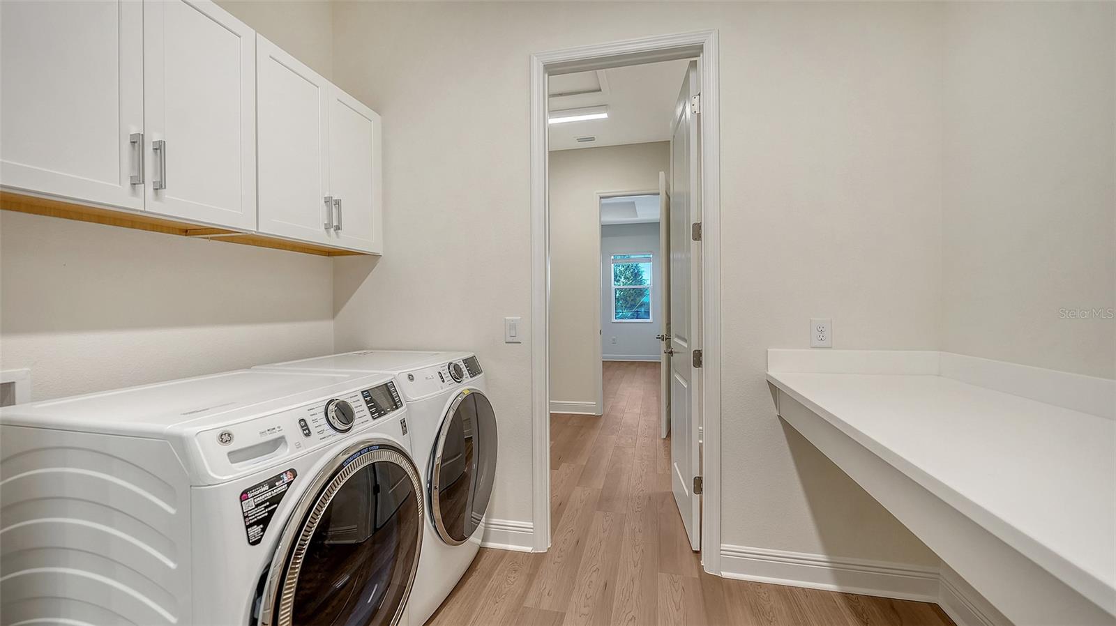 AVELINA WELLEN PARK VILLAGE F-2 - Residential