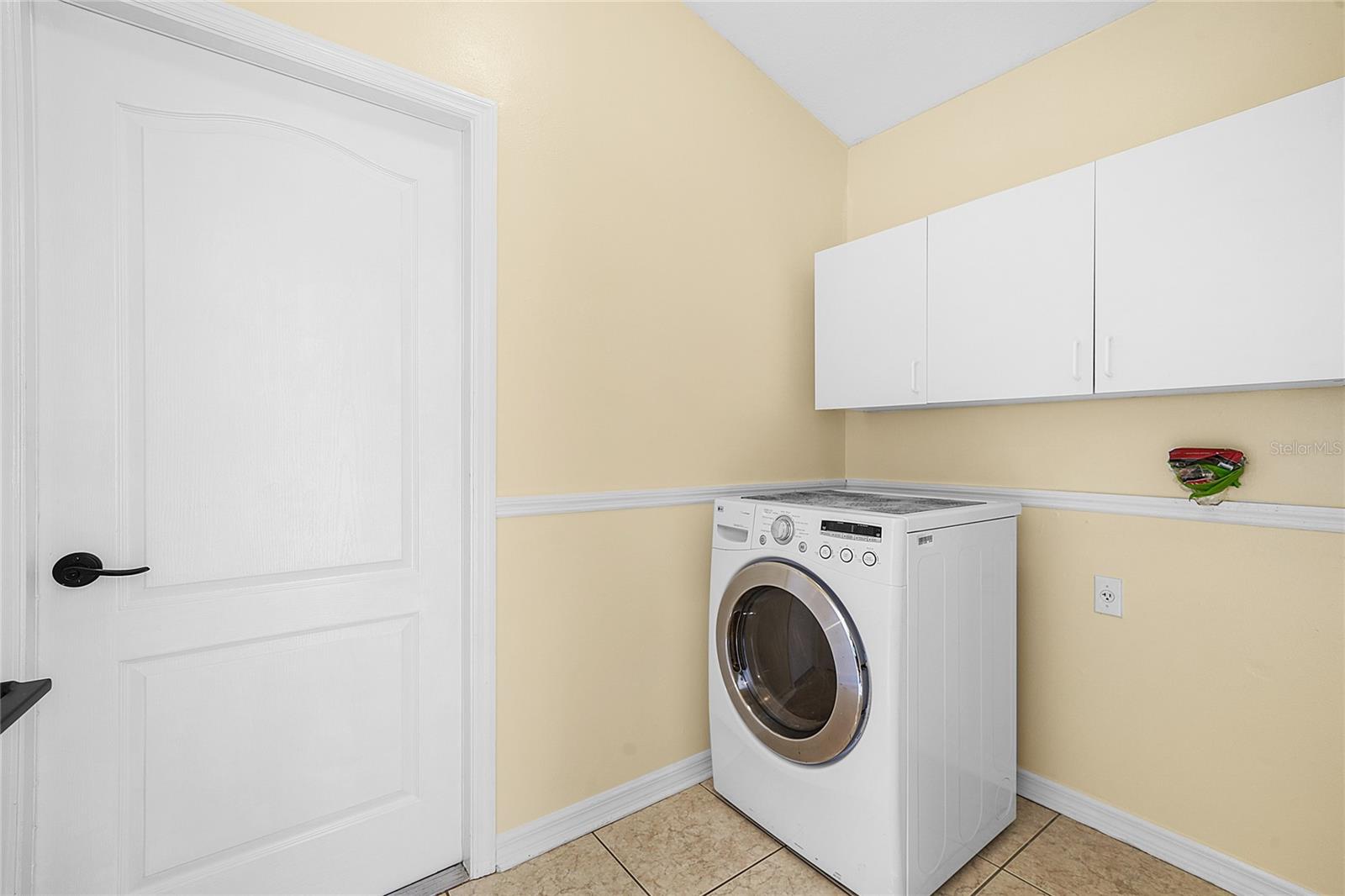 LAKE SHORE RANCH PH I - Residential