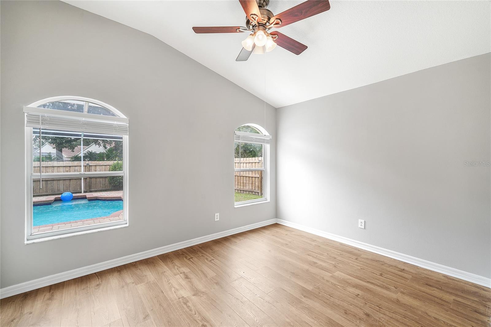 LAKE SHORE RANCH PH I - Residential