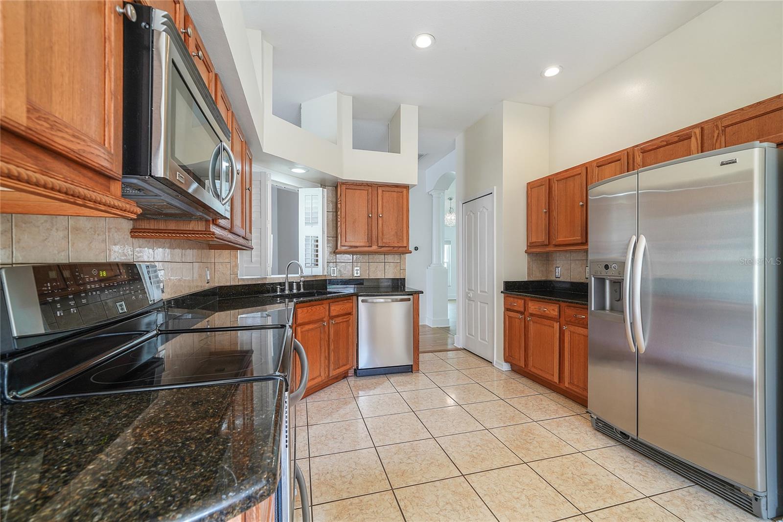 LAKE SHORE RANCH PH I - Residential