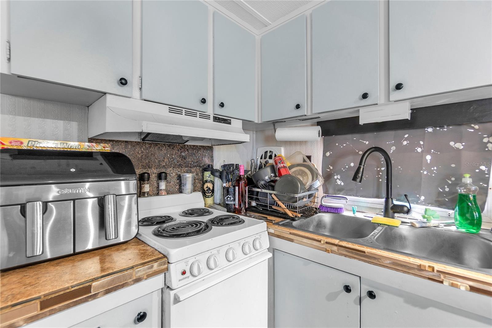 FLORIDANA MOBILE HOMESITE 1 - Residential