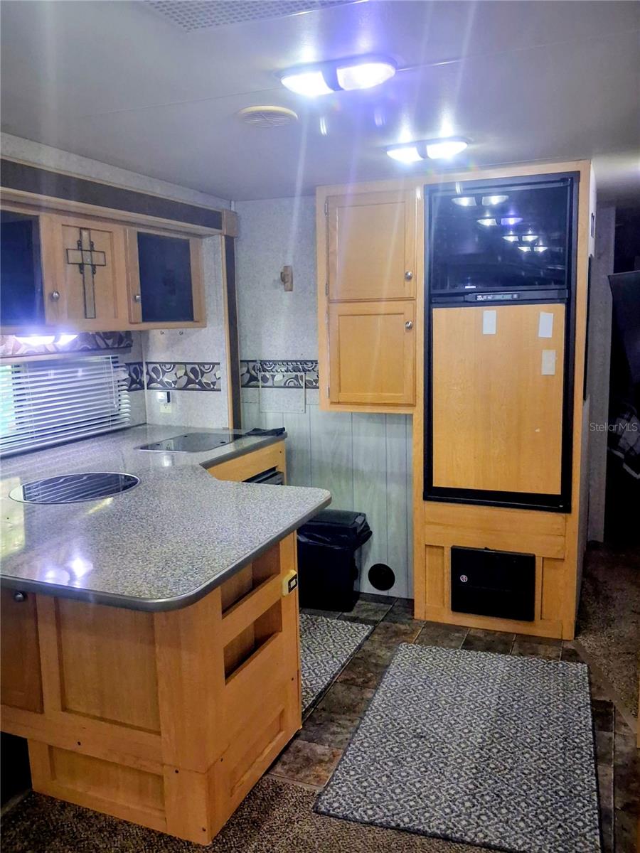 ELITE SALT SPRINGS RESORT CONDOMINIUM - Residential