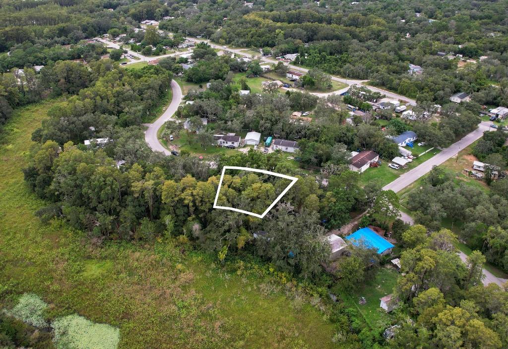 MOON LAKE ESTATE - Land