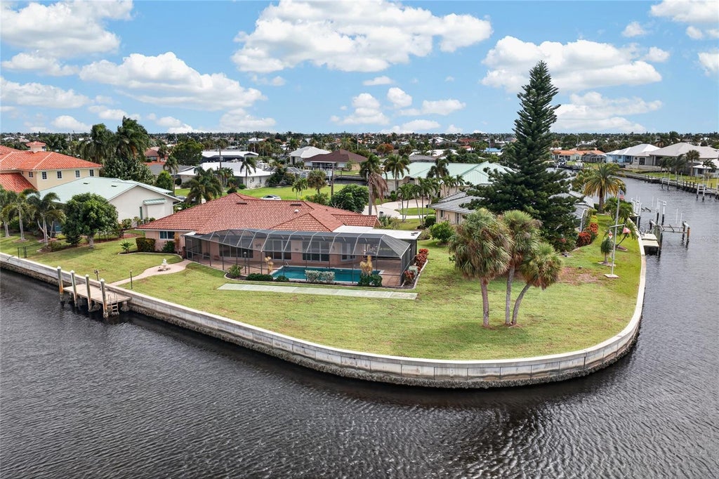 Photo of 2194 Bayou Road, Punta Gorda, FL 33950 (MLS # C7531775)