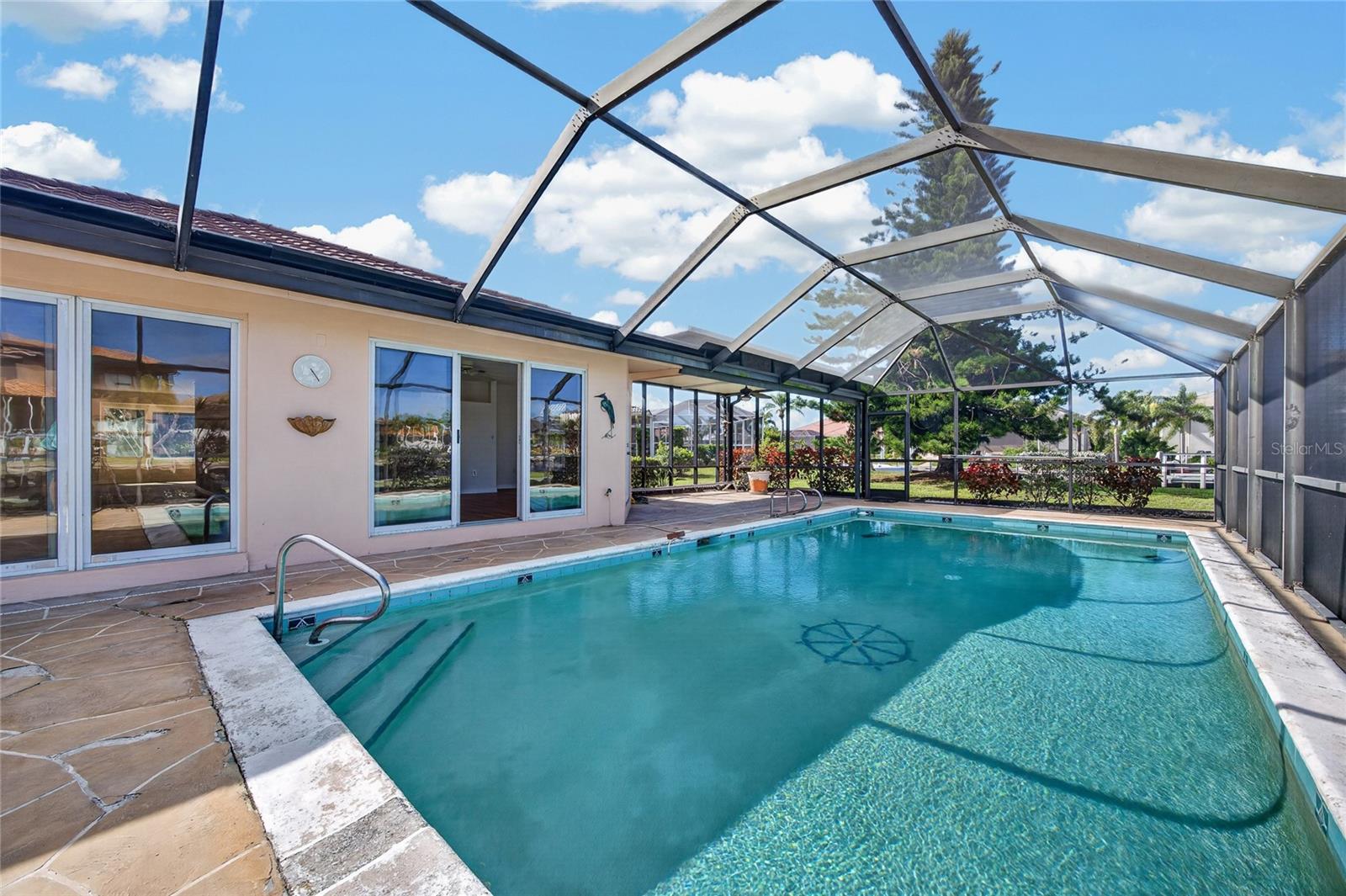 2194 BAYOU ROAD