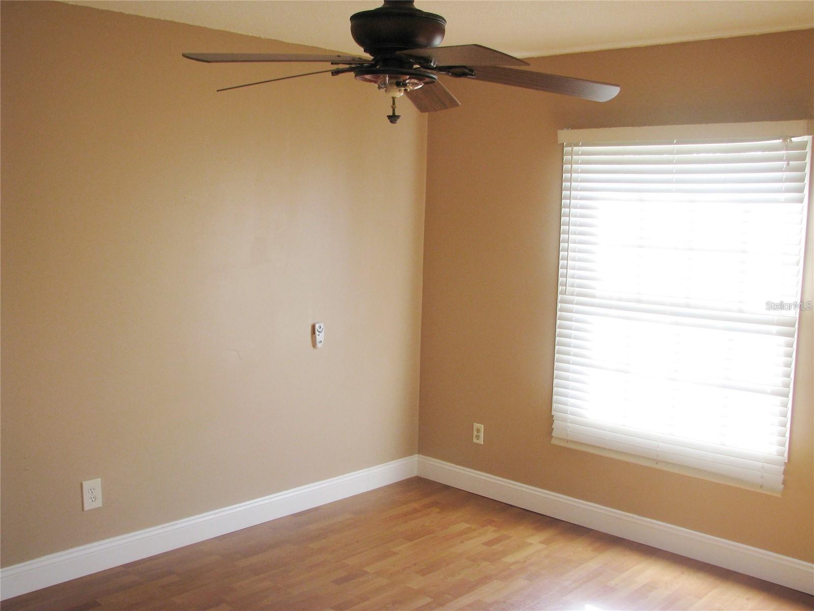 LAKE HOWELL ARMS CONDO - Residential Lease