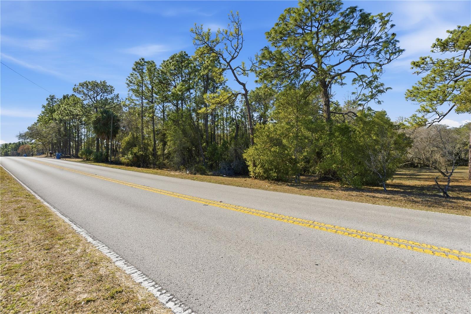 HERNANDO HIGHLANDS UNREC - Land