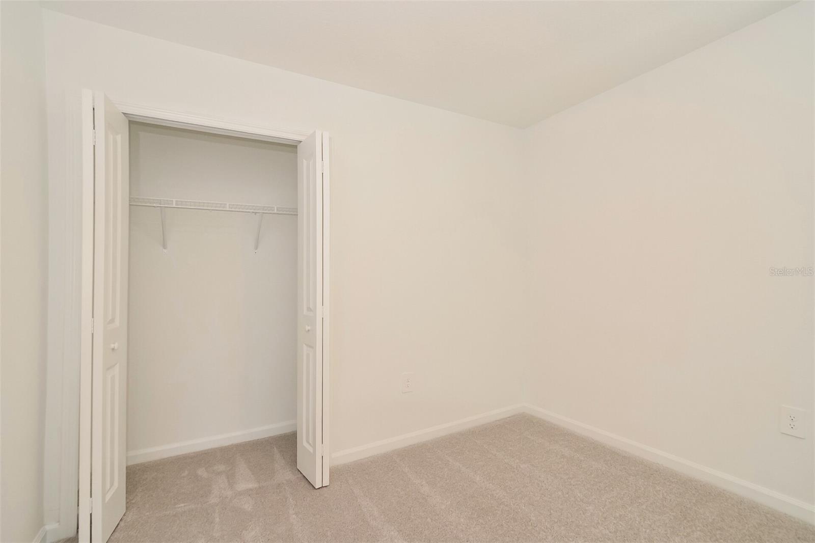 PEACE CRK RESERVE - Residential Lease