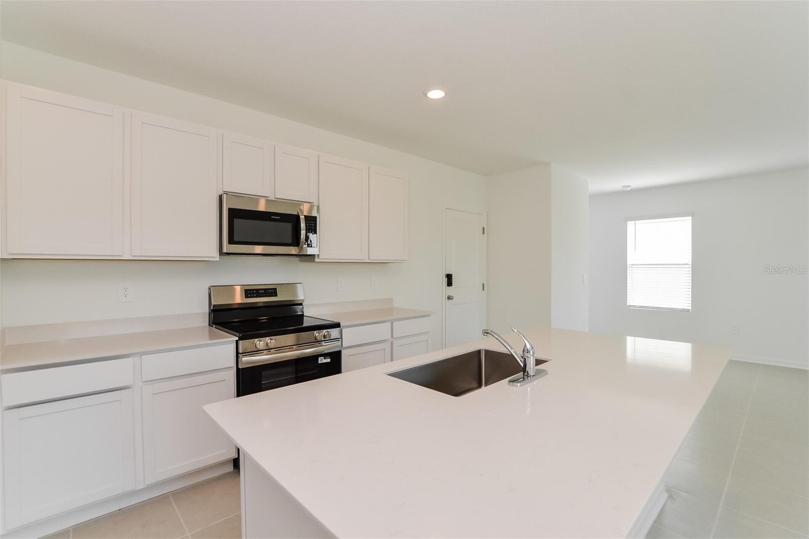 PEACE CRK RESERVE - Residential Lease