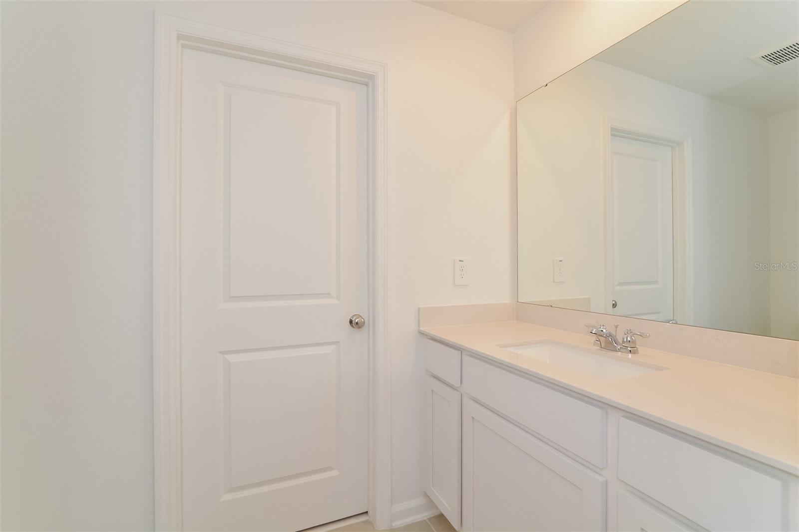 PEACE CRK RESERVE - Residential Lease