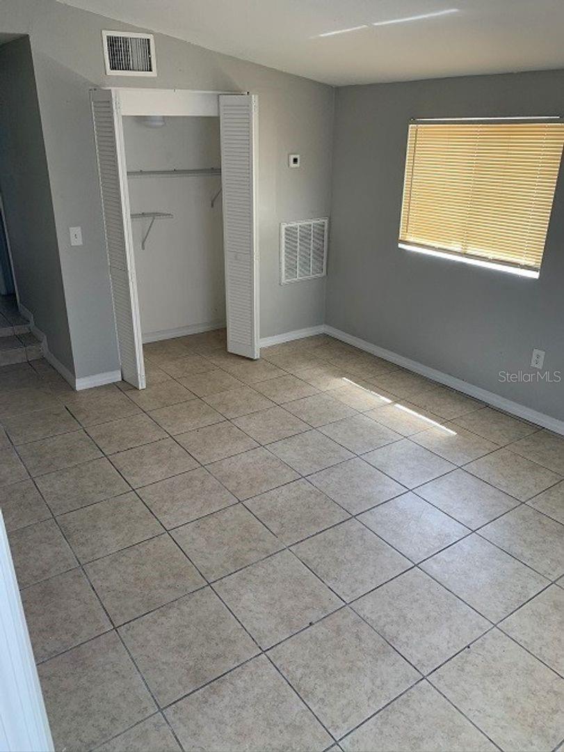 WEST PARK ESTATES UNIT NO 2 - Residential Lease