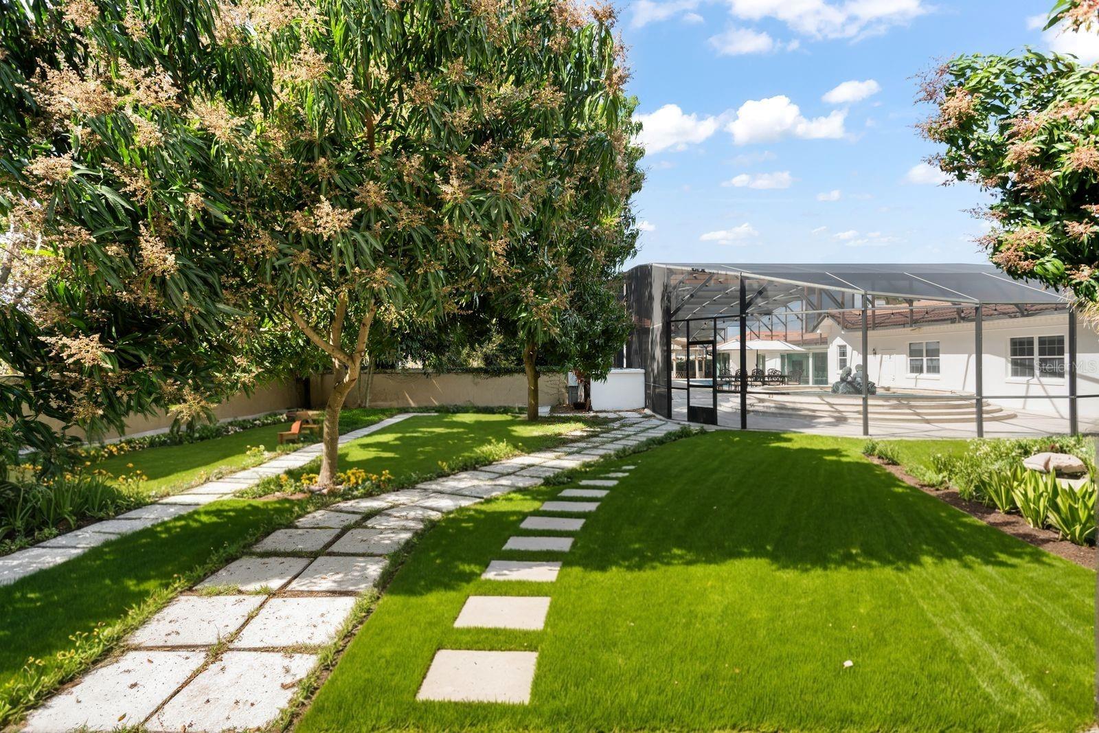 BAY HILL - Residential