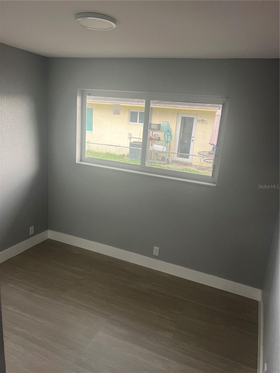 ARLINGTON PARK 11-52 B - Residential