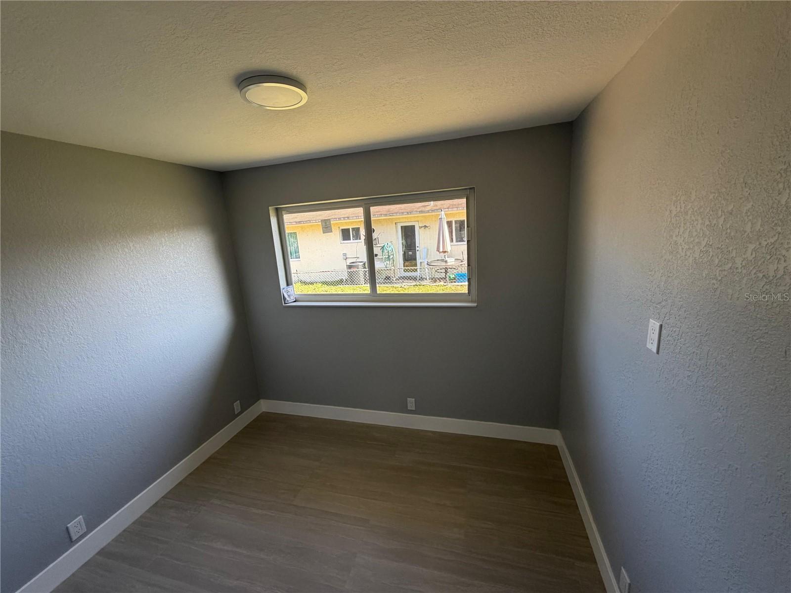 ARLINGTON PARK 11-52 B - Residential