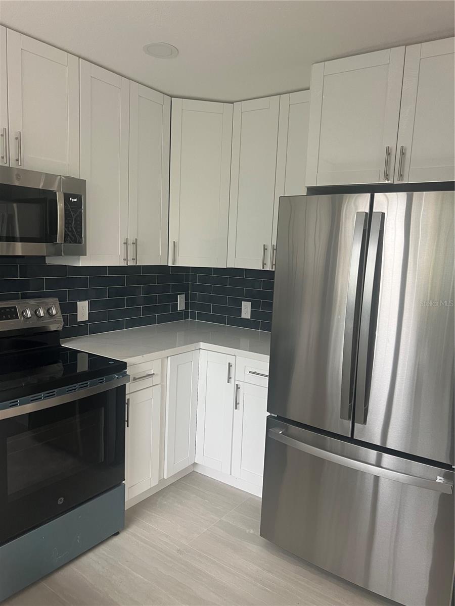 ARLINGTON PARK 11-52 B - Residential