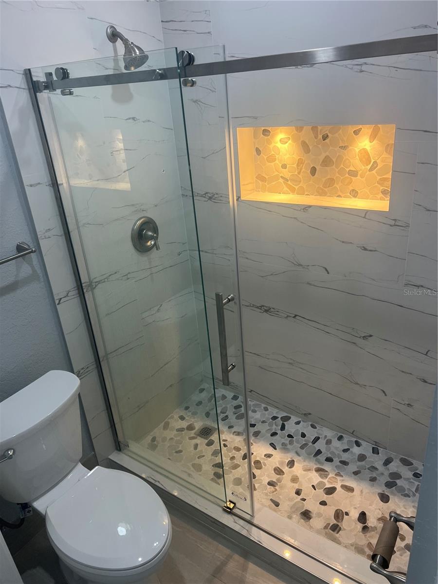ARLINGTON PARK 11-52 B - Residential