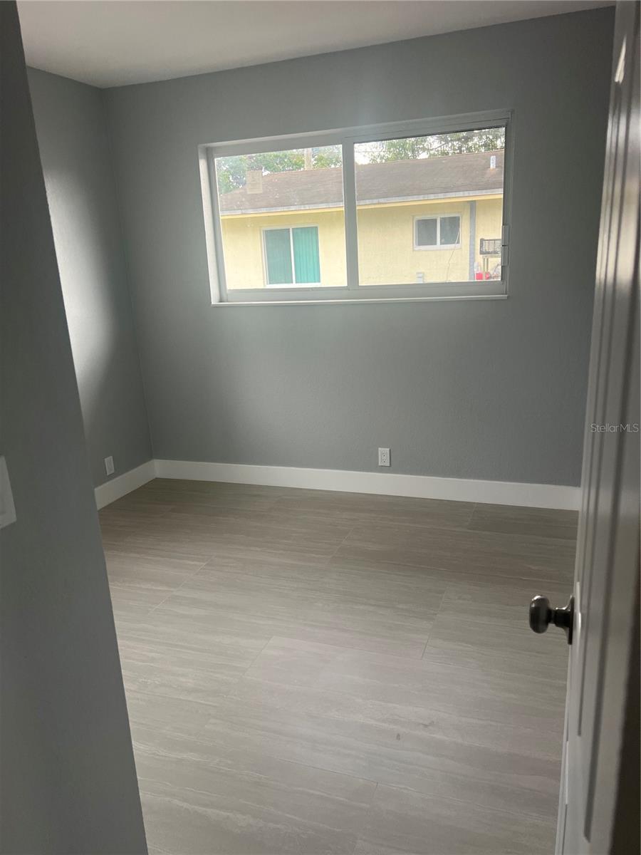 ARLINGTON PARK 11-52 B - Residential