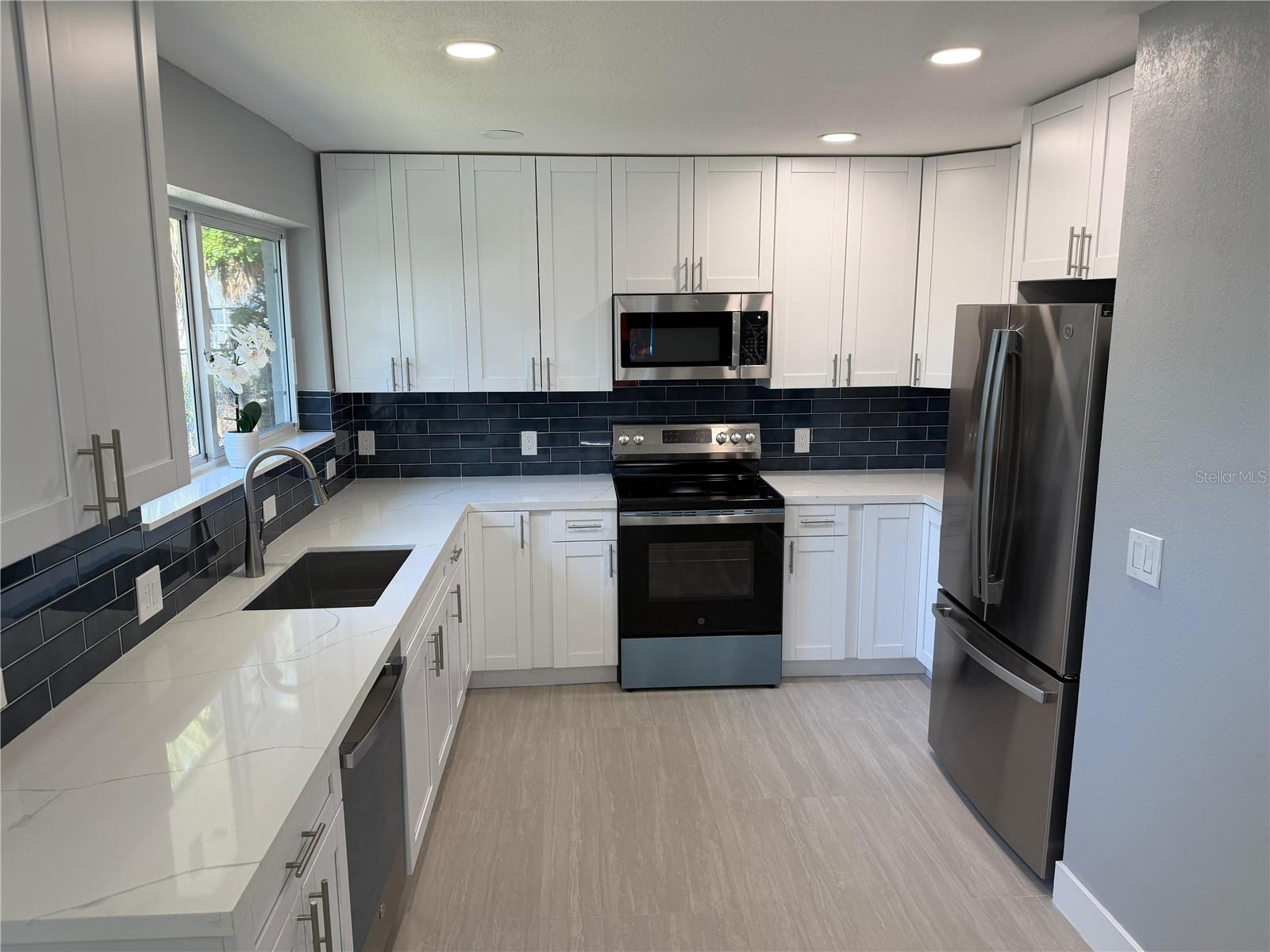 ARLINGTON PARK 11-52 B - Residential