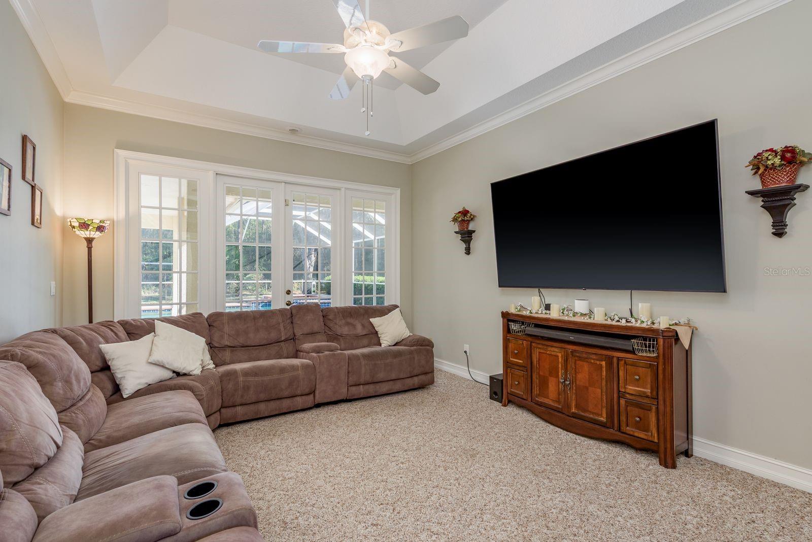 RIVIERA - Residential