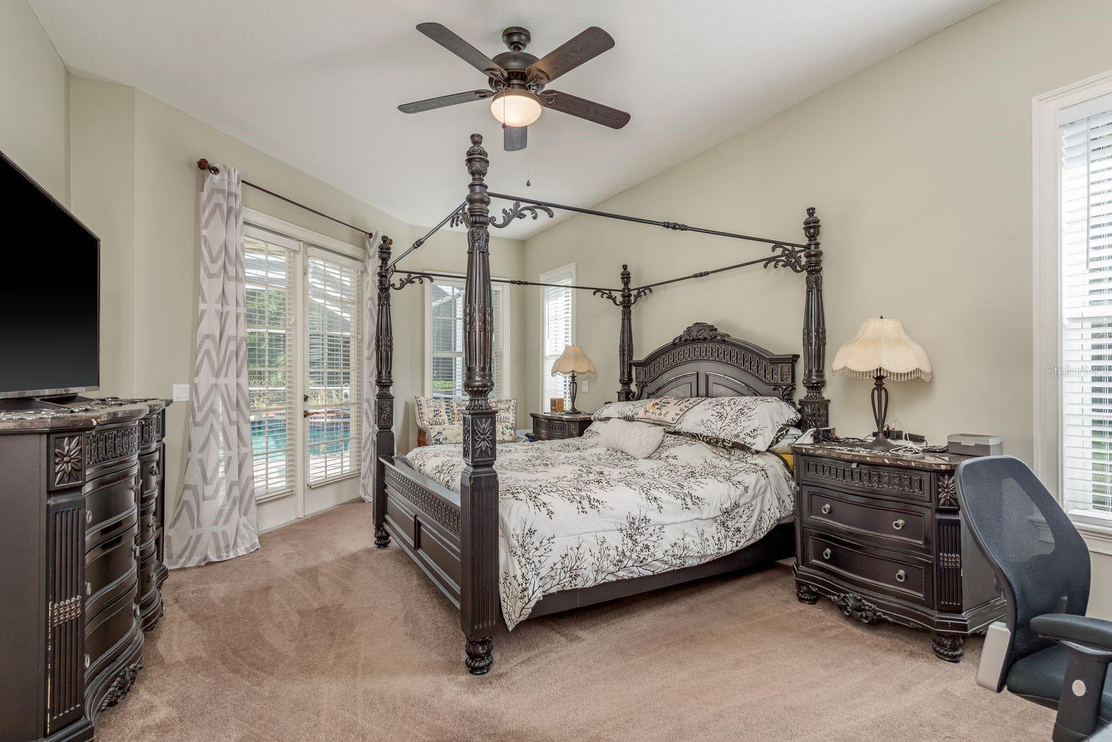 RIVIERA - Residential