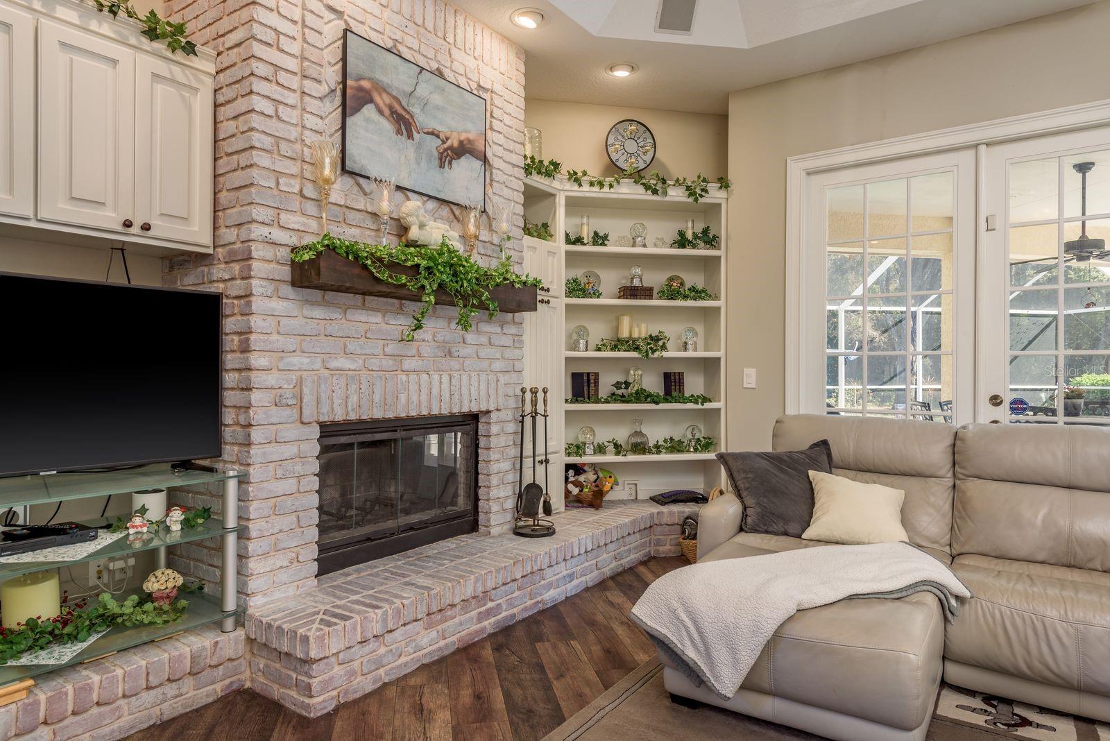 RIVIERA - Residential